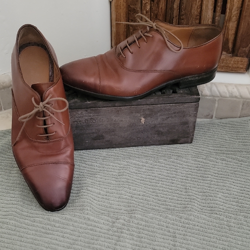 Ted Baker London Brown Leather Oxfords Classic Design